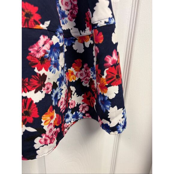 Floral Patterned Circle Skirt - Picture 3 of 5